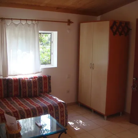 Likya Misafir Ve Seminer Evi Maison d'hôtes